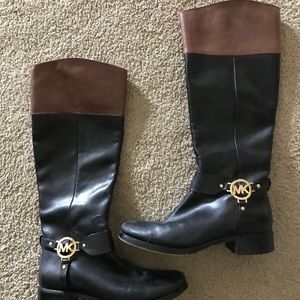 Michael Kors Boots size 8